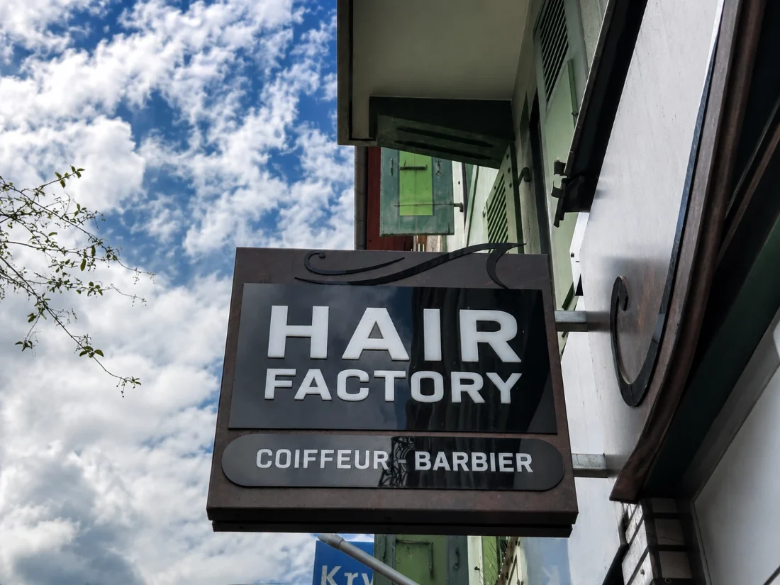Enseigne Hair Factory Coiffeur Barbier